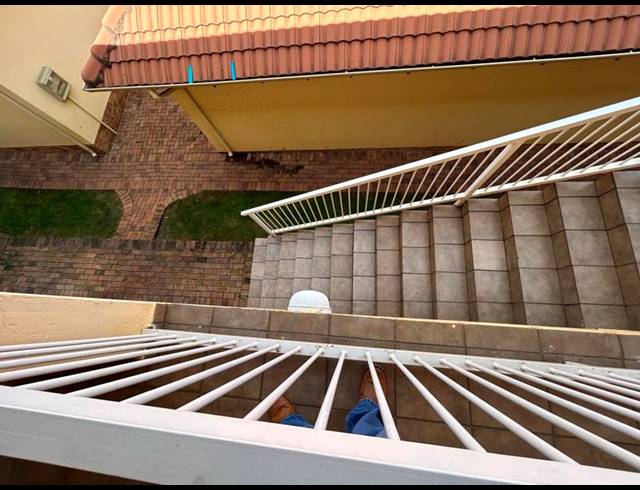 1 BEDROOM APARTMENT FOR SALE IN THE REEDS